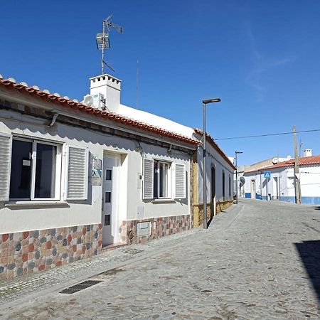 Casa Ponto De Encontro Villa Almodovar Ngoại thất bức ảnh